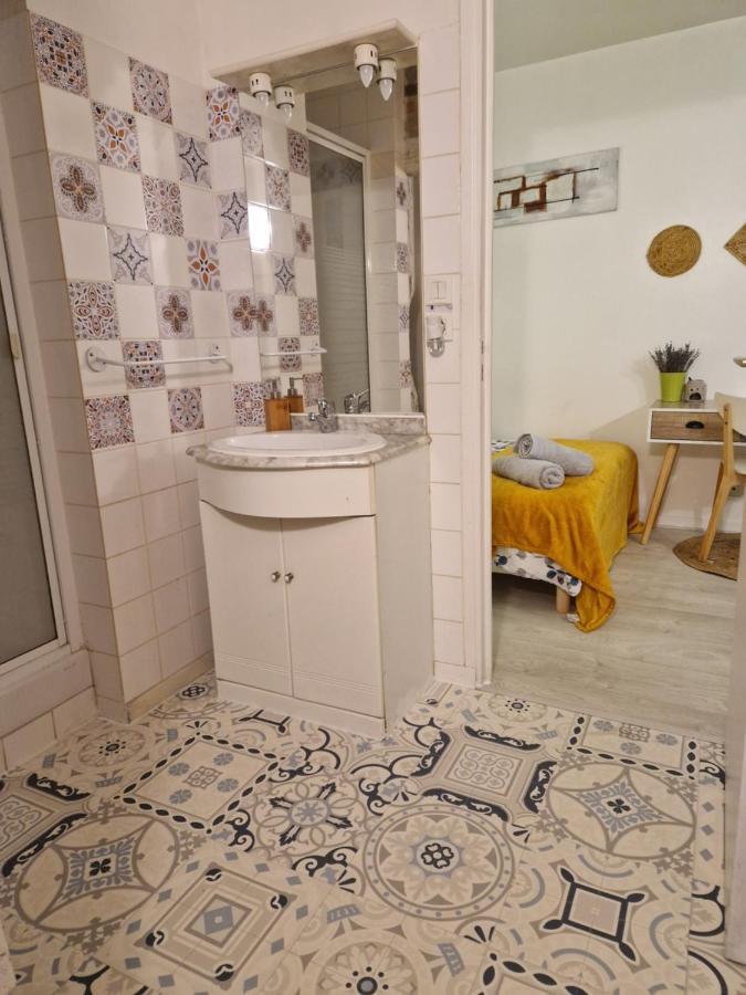 Le Scandinave, Proche Bord De Loire Orléans Eksteriør billede